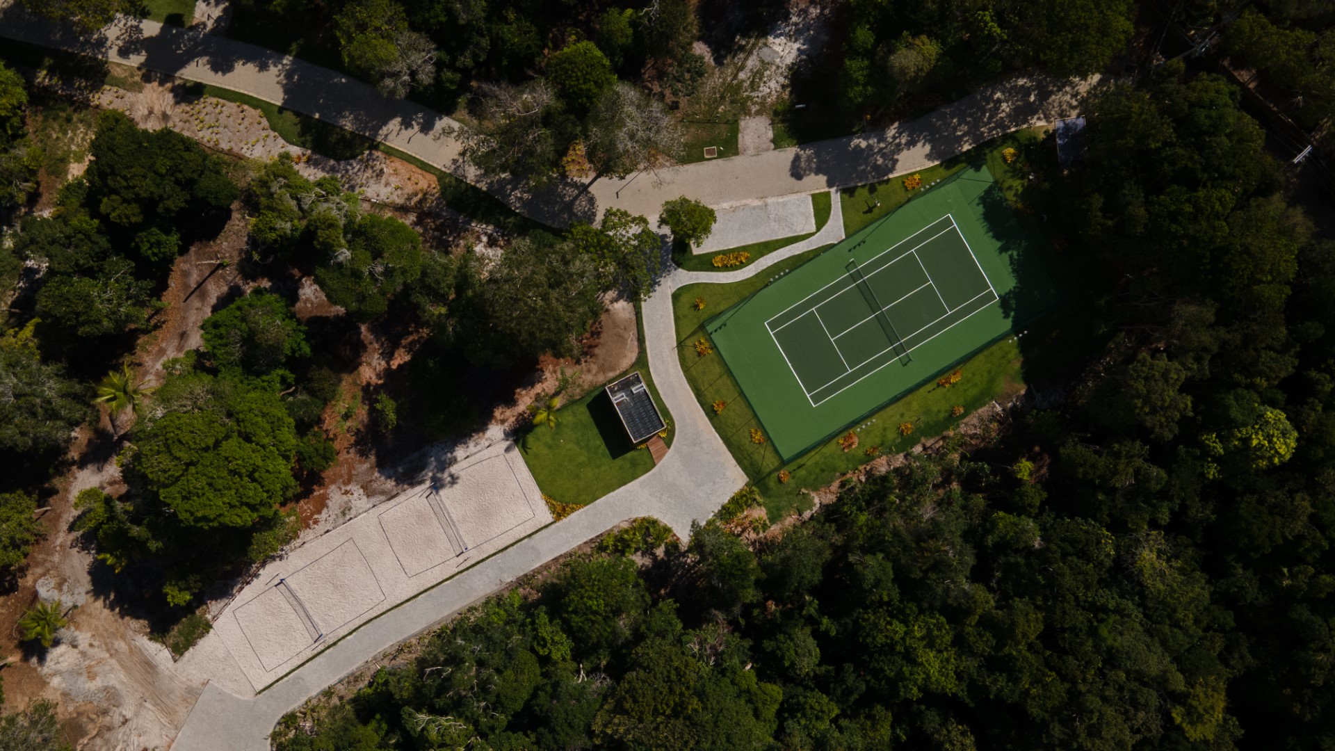 Tennis