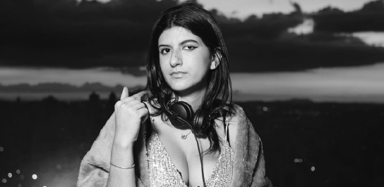 DJ RENATA LEMOS